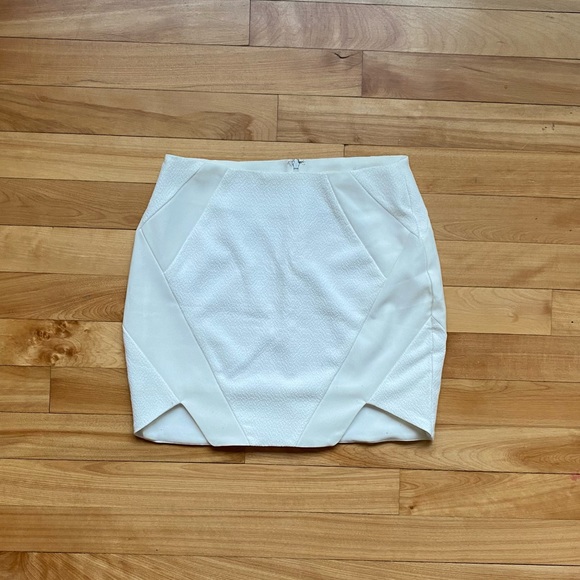 Mustard seed skirt - Picture 1 of 3